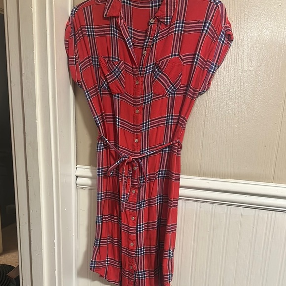 Maurices Red Blue and black plaid Wrap Midi Dress Size Small Very Cute - Picture 1 of 7